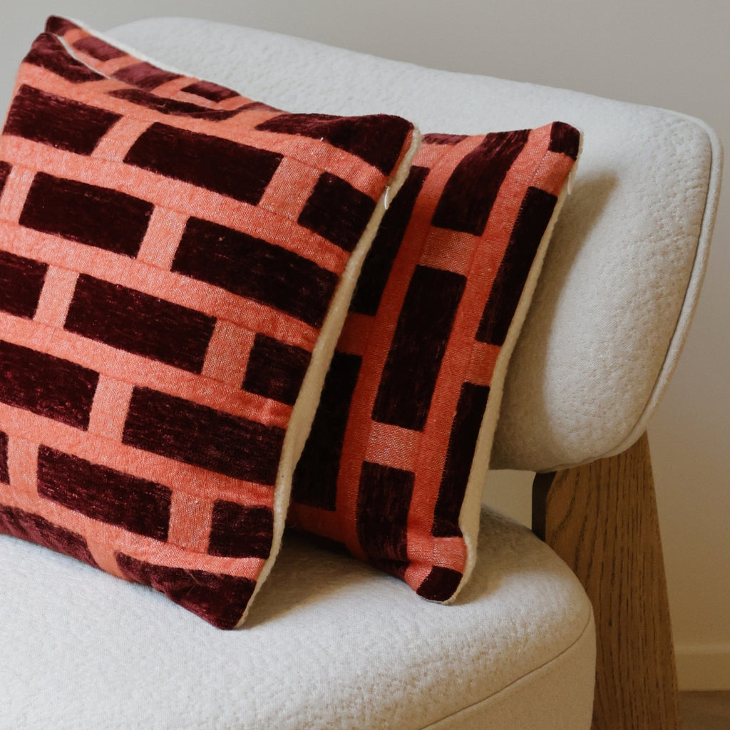 Image Coussin Accessoires Carré • Memphis - Cherry