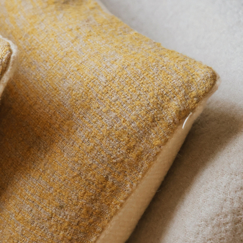 Image Coussin Accessoires Rectangulaire • Primaire - Ocre