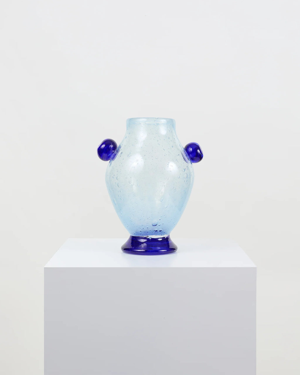Image Vase Atlantique La Romaine Éditions Bleu